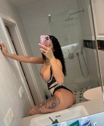 Жозефина, 24 года, 2 размер груди